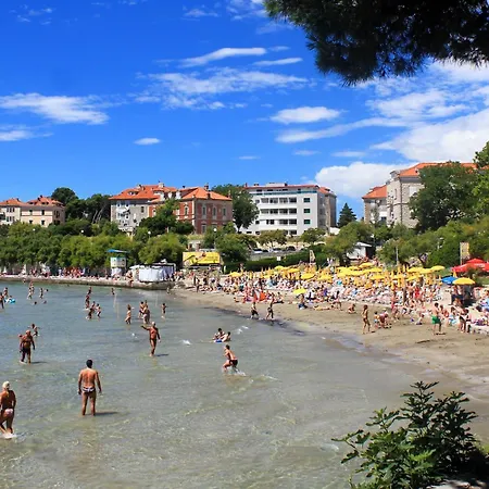 With Wifi - 23440 * Split